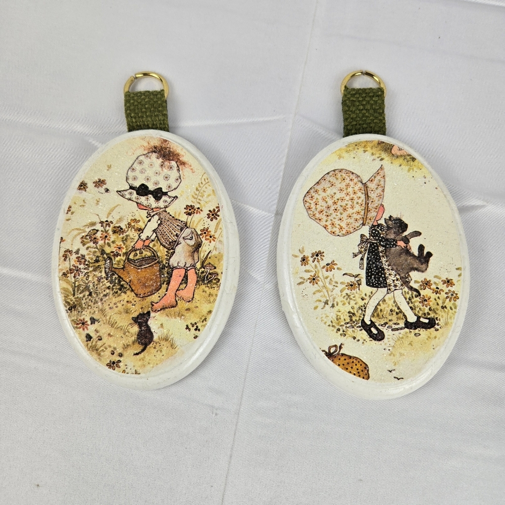 Vintage HOLLY HOBBY Oval Decopauge Wall Plaques 1970s 2 Pc Set Vintage